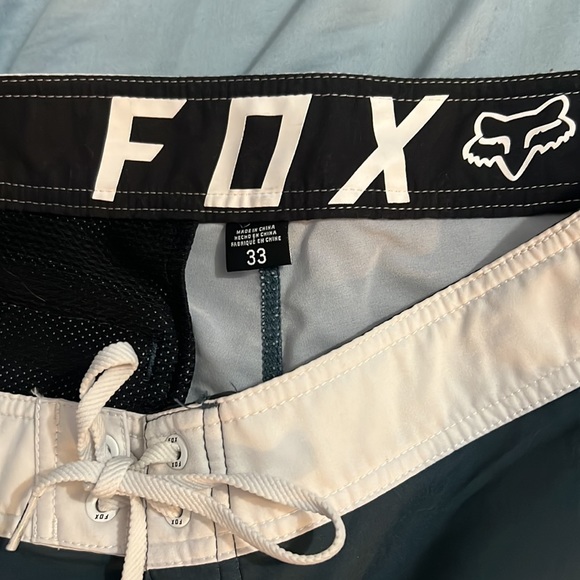 Fox bathing suit 33 - Picture 2 of 2